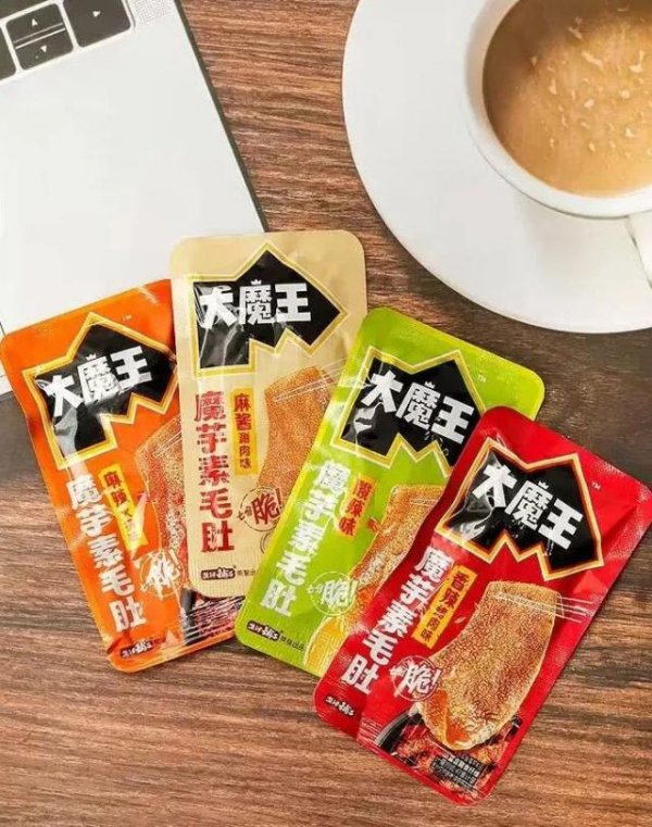 至尊配资 “魔芋爽”们狂飙，坚果礼盒滞销——四张半年报撕开零食行业生死线